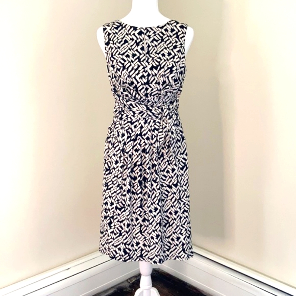 New York & Co. Dress size S Black and White
